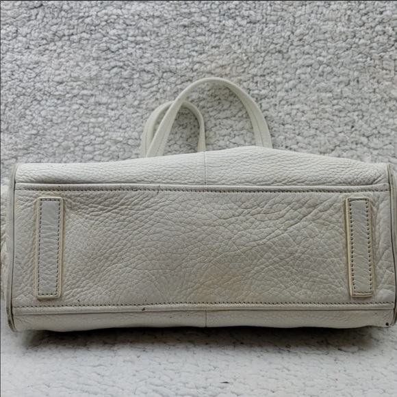 Authentic Prada Saffiano Hobo off white leather - Picture 4 of 5
